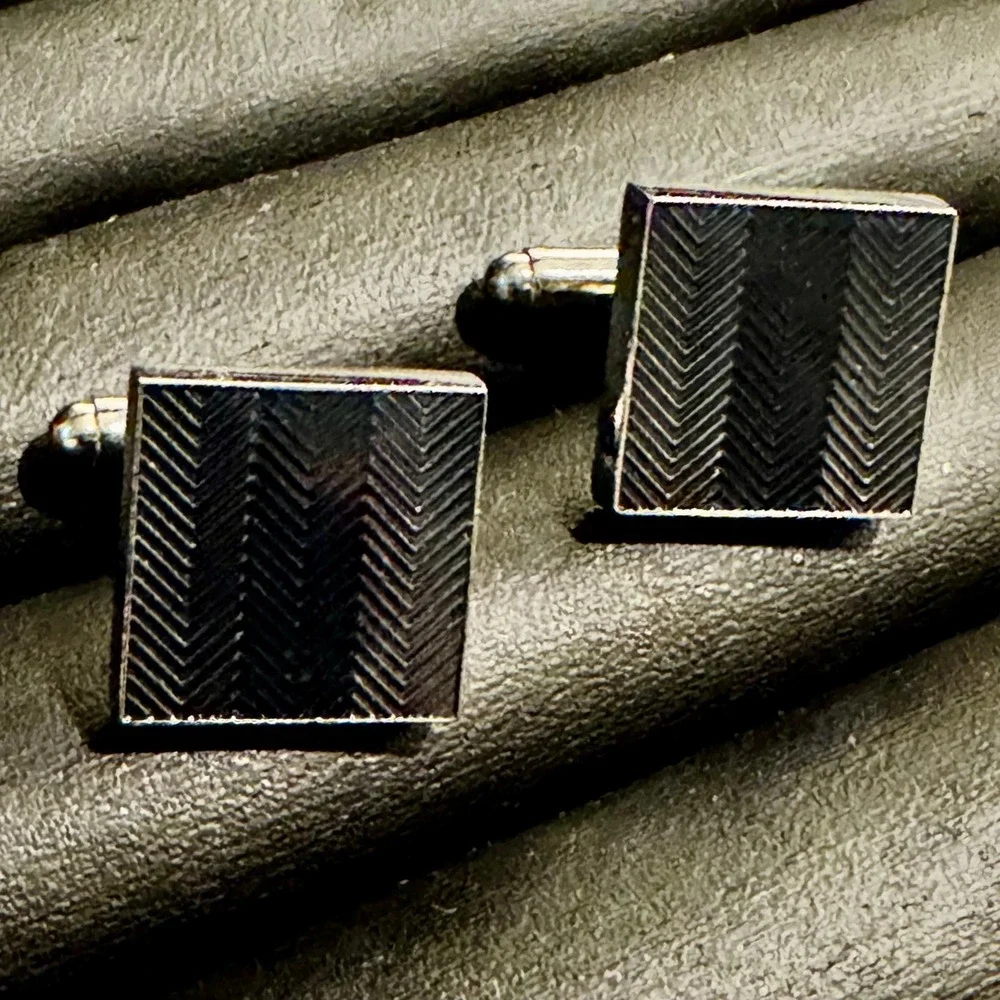 Silver Tone Mens Cufflinks Square Chevron Stripe Etched Gray Classic Tux Wedding